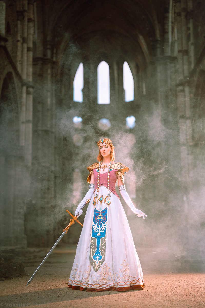 Ainlina 🌻 tweet media