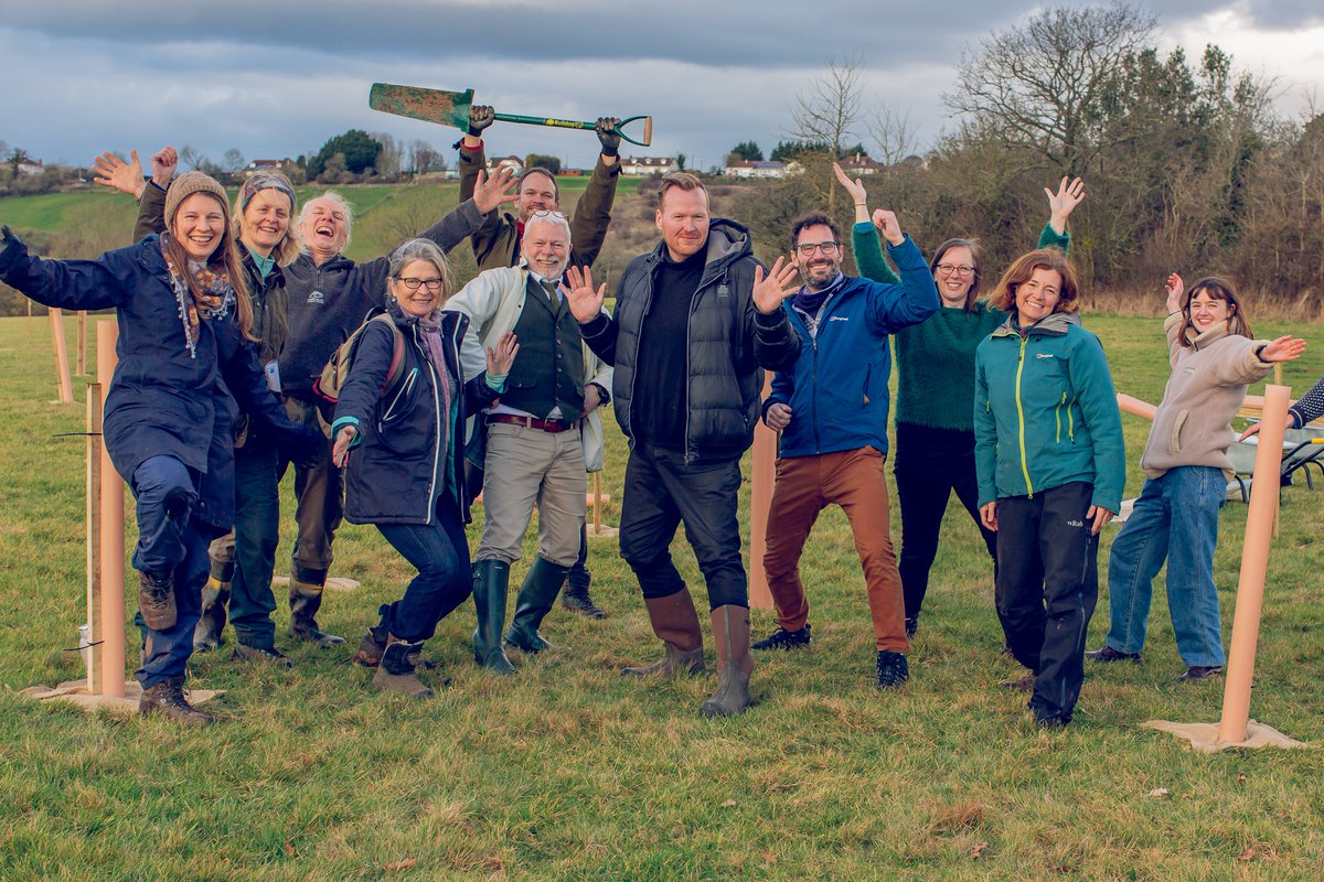 Avon Needs Trees tweet media