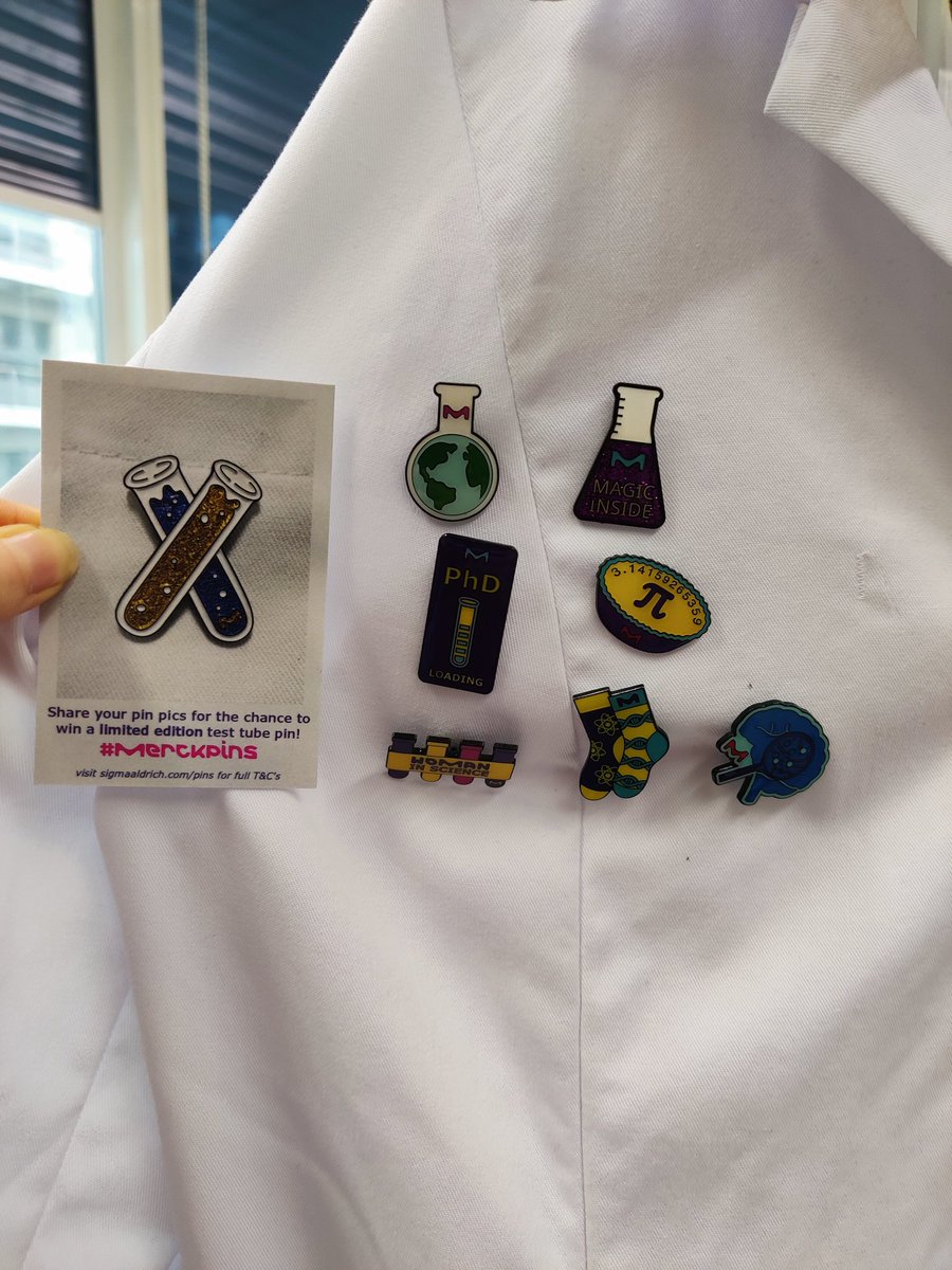 _nadineberg_'s tweet photo. I don't often post something on X but when I do, you know it's #merckpins time. Please @merckgroup, I really need that glittery pin in my collection! https://t.co/awXD1ne4Fi