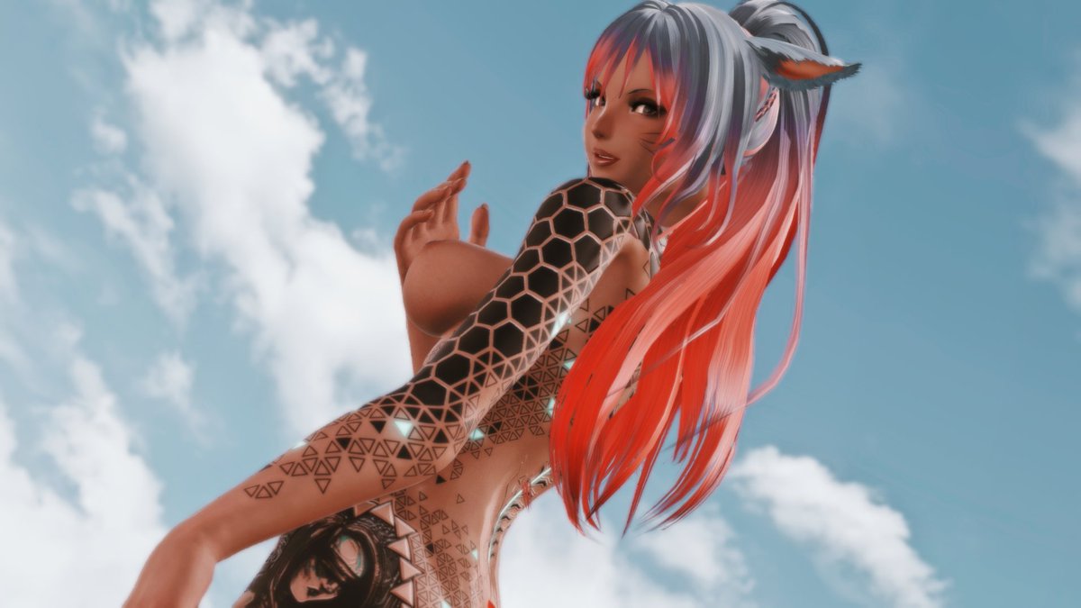 LaTayuun's tweet photo. Hey :) 🍑 https://t.co/pexFB1Py4l