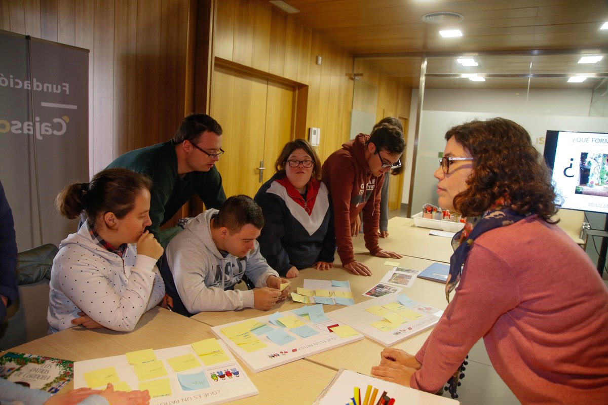 Comenzamos una nueva edición de nuestro proyecto de inclusión Comprometidos con el Patrimonio. En esta ocasión, participantes de <a href="/DownCordoba/">Down Córdoba</a> conocerán y experimentarán el Patrimonio de Córdoba de la mano de la arquitecta y técnica en Inclusión Beatriz Alcántara.

📷