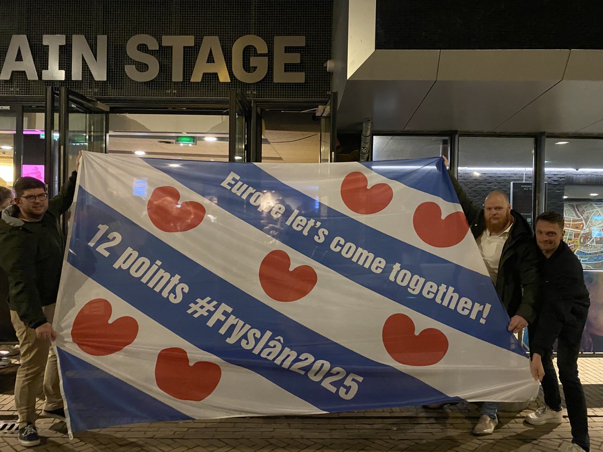 Deputearre <a href="/SijbeKnol/">Sijbe Knol</a> wie juster mei Twadde Keamerlid <a href="/ajsoepboer/">Aant Jelle Soepboer</a> te gast by in optreden fan Joost Klein, dy't foar Nederlân útkomt op it <a href="/songfestival/">Songfestival</a> yn Malmö 🇸🇪. Se hiene ek in tapaslik kadootsje meinaam nei Tilburg #Europapa #Fryslân2025