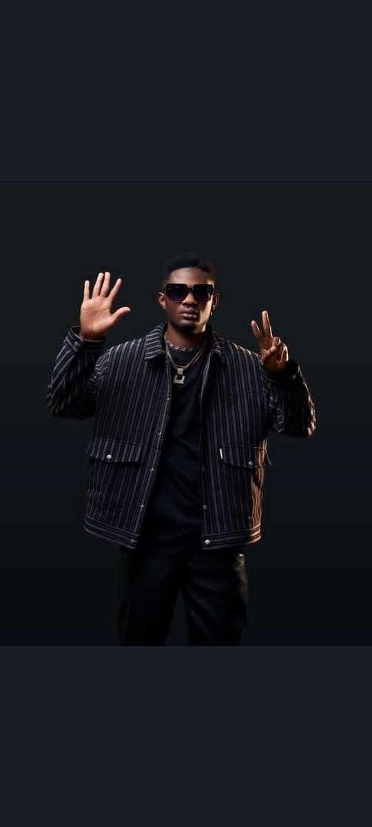 patrici08073616's tweet photo. Rapper of the year
#lyricaljoe
#5August7 https://t.co/CwzOQaawWI