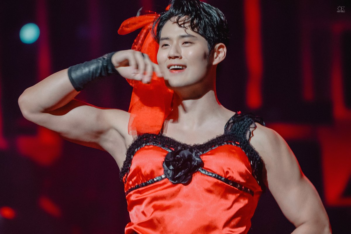 SoleilPictures_'s tweet image. 230922 팜트리 콘서트
#서경수 Lady Marmalade

sᴘᴀʀᴋʟɪɴɢ ᴅɪᴀᴍᴏɴᴅ💎