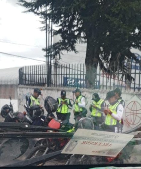 CARPOLIT's tweet photo. QUE TAL ESTOS FICHAS ... la hora del reparto con el jefe ... https://t.co/WHpiaRIbf7