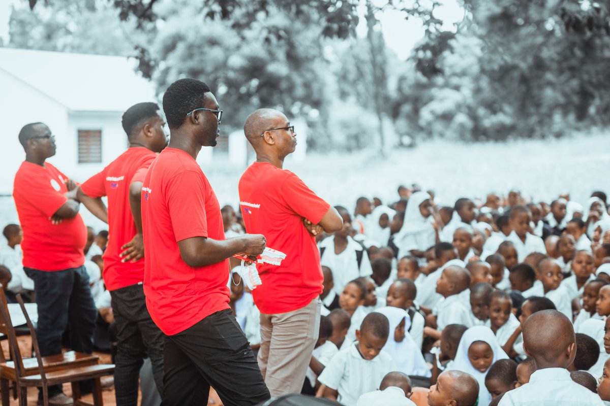 dental_tda's tweet photo. Spreading smiles in Pwani! This #worldoralhealthweek our team provided vital oral health education to students at Tomb Primary School. Brushing basics, healthy habits-building a foundation for a lifetime. of good oral health! #WOHD #Tanzania #oralHealtheducation https://t.co/9icS4j2nYz