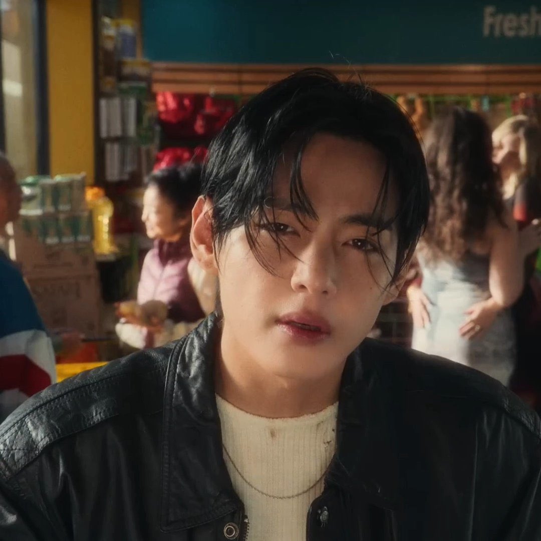 KTH_Kcrew's tweet photo. [YOUTUBE] 
뷔의 FRI(END)S OFFICIAL MV는 2024년 유튜브에서 가장 빨리 조회수 1,000,000 이상을 돌파한 뮤직비디오입니다!

https://t.co/31639IW64W
FRIENDS MV OUT NOW
FRIENDS BY V IS HERE
#FRI_END_S_OutNow
#V_FRIENDS #FRI_END_S https://t.co/tPxaq7UWHd