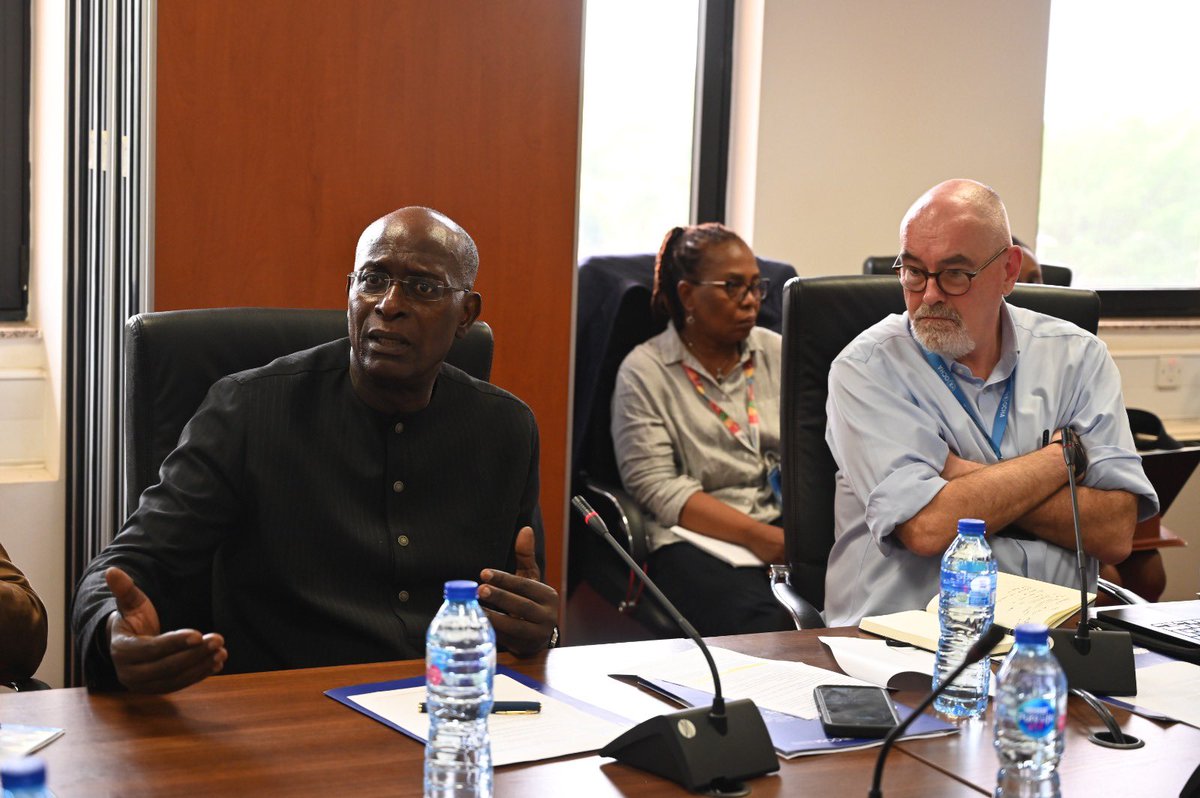 I chaired my first @UN Humanitarian Country Team meeting in #Nigeria. We discussed the dire humanitarian crisis in the northeast & other regions amid current economic challenges. We must explore all options to ramp up safety nets for the most vulnerable in support of @NigeriaGov.