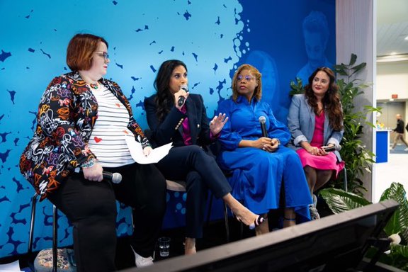 'Health has a B2B problem: boring to boring.' 💤
 
From health tourism, to TikTok and getting safe care as a melanated person, this panel covered it all. And if you didn't make it out, here's a few shots that captured the energy. #HIMSS24 @MakeMyDana @HIMSS @gkchimss