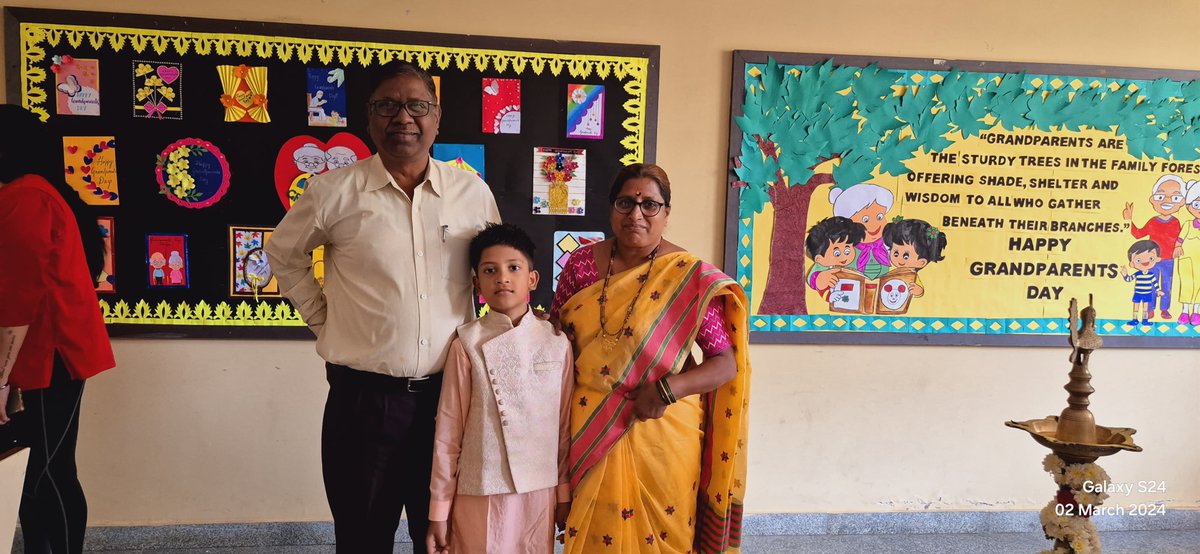 GlobalVels's tweet photo. Grandparents Day in our Vels Global School, HSR Branch.

#velsschool #grandparentsday #velsgroup #velsuniversity #education #bengaluru #childreneducation #bengalurukarnatak #velsglobalschool #ınstagood #PHOTOS https://t.co/3CfNF5IxTM