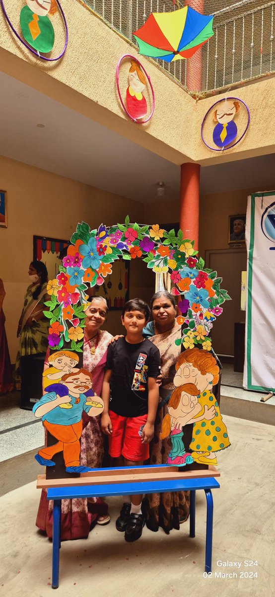 GlobalVels's tweet photo. Grandparents Day in our Vels Global School, HSR Branch.

#velsschool #grandparentsday #velsgroup #velsuniversity #education #bengaluru #childreneducation #bengalurukarnatak #velsglobalschool #ınstagood #PHOTOS https://t.co/QuytnE70WS