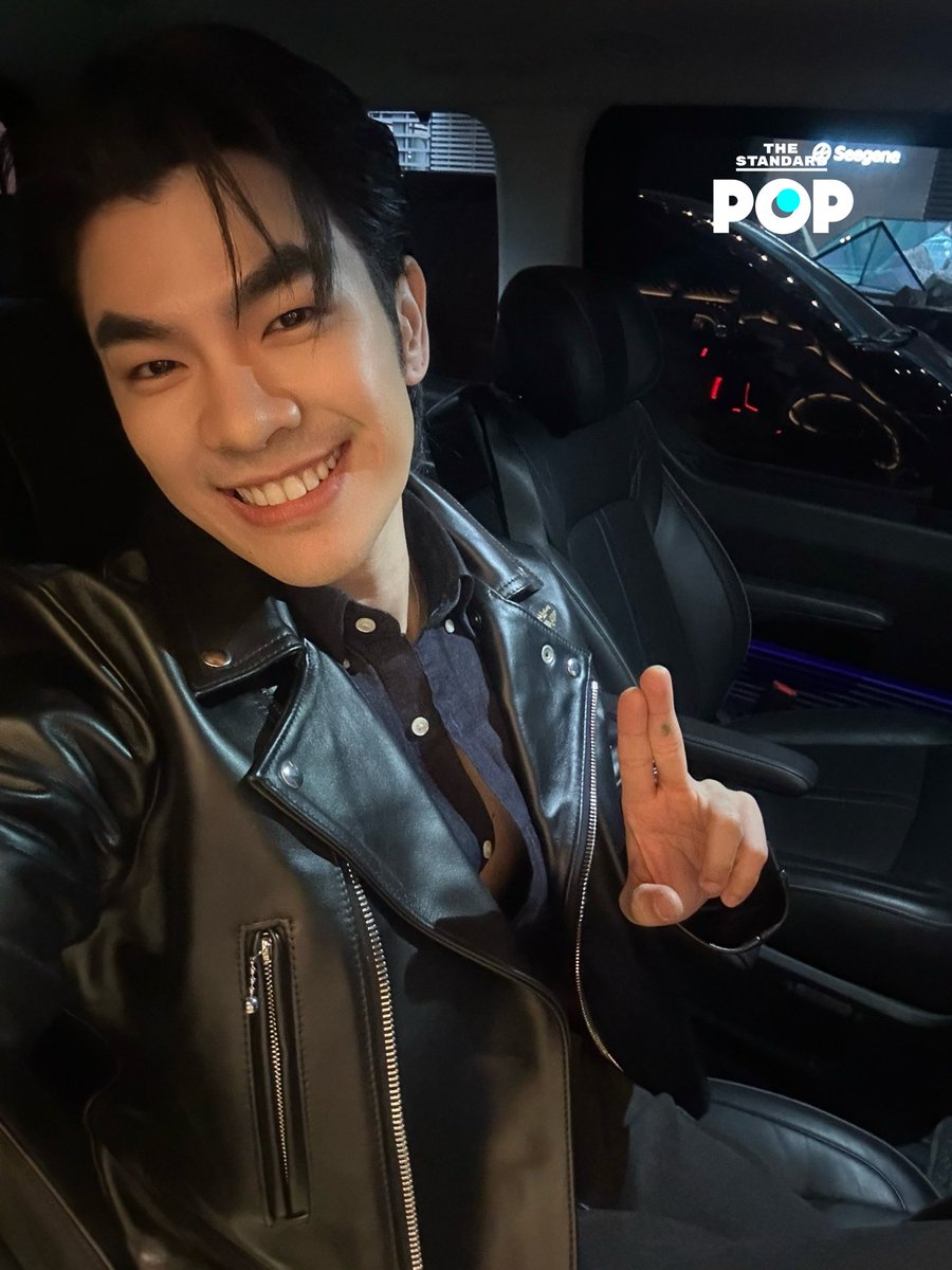 TheStandardPOP's tweet photo. จบทริปเรียบร้อยแล้วสำหรับ #MileXBulgari1stEventInSeoul ที่ #MilePhakphum ได้มาร่วมงาน Bulgari Studio ต่อไปอยากเห็นโปรเจกต์อะไรจาก Friend of the House คนนี้ก็คอมเมนต์กันมาได้เลย!

#SelfieJourneyWithMilePhakphum
#Bulgari
#Seoul
#มายภาคภูมิ
#TheStandardPop https://t.co/dMwLBSbtyZ