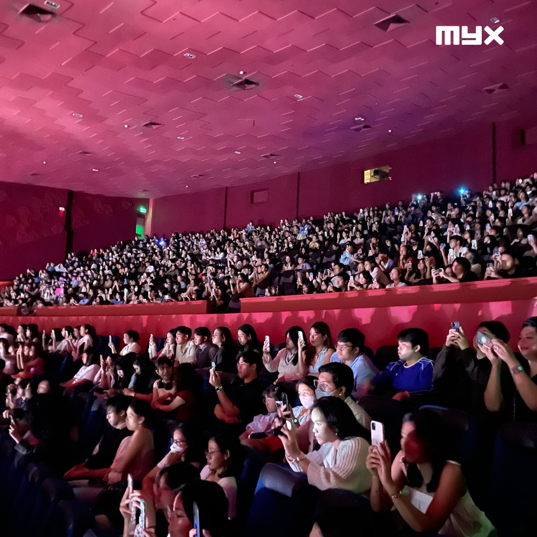 myxglobal's tweet photo. @wave_to_earth @WilbrosLive Riding the waves of success with @wave_to_earth's sold-out concert in Manila! ππΆ
Thanks to @WilbrosLive for bringing them and to all the Plankton who made these two days unforgettable π
#MYX #WaveToEarth #plankton #FirstEraConcert #WilbrosLive https://t.co/Mle0Zxud6P