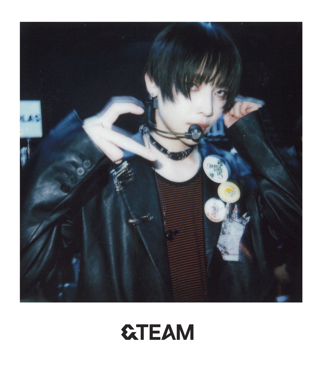 &TEAM FIRST PAW PRINT-Polaroid #andTEAM #NICHOLAS #YUMA #JO