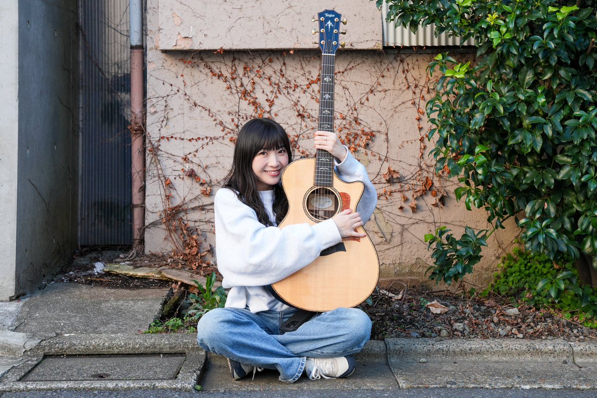 29歳になりました。 このギターも7歳になりました。 ⁡ 今年はずっと以前から準備していた新たなプロジェクト Jazzの音を皆さんに届けることが出来て、 私の音楽人生の中でまた新しい世界の扉が開いたと思います。…