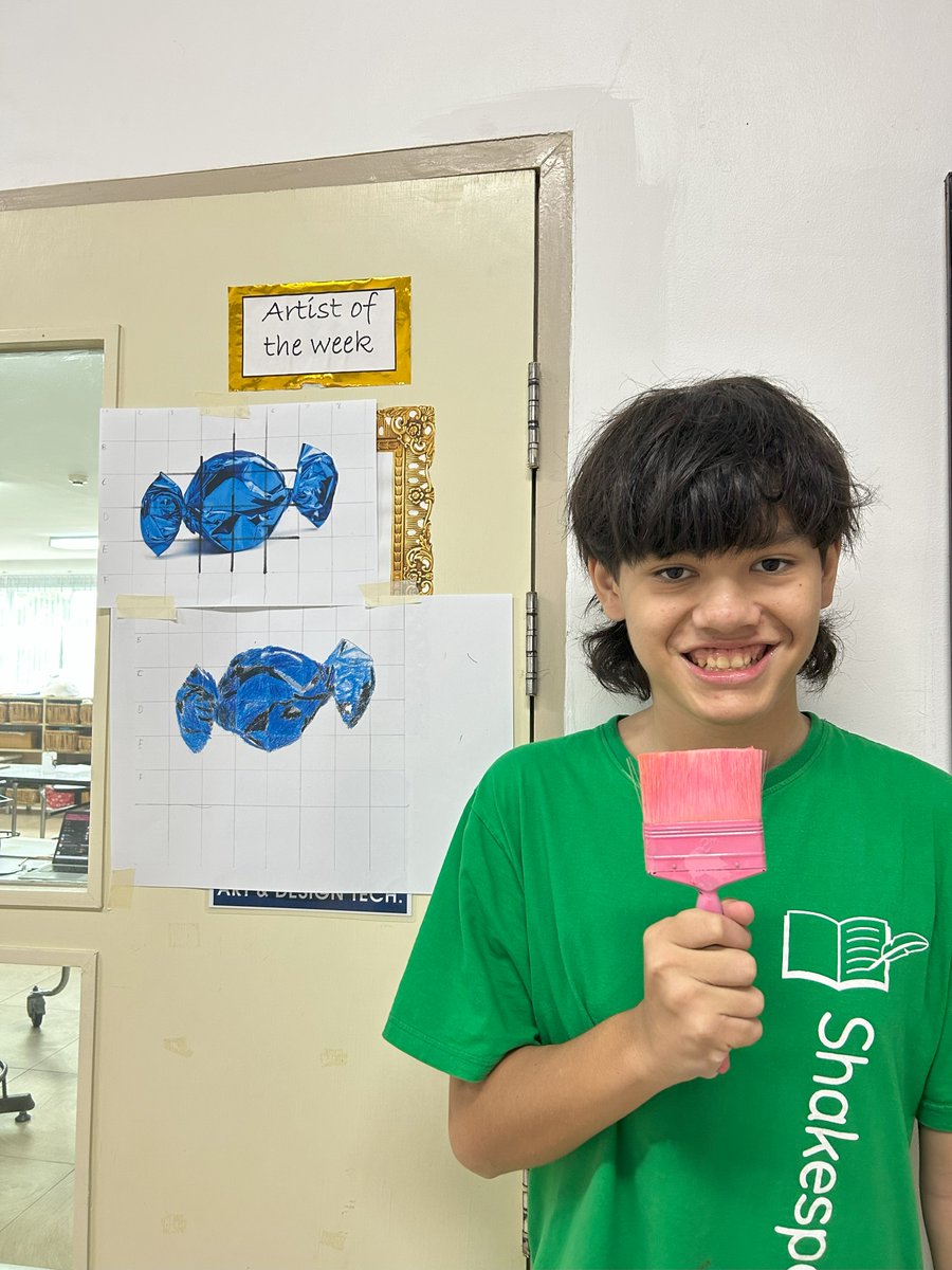 sassamakee's tweet photo. Artist of the week celebrates a year 9 who has persevered and shown resilience each week to produce his best work.  Well done, great job! #samakee #standrewssamakee https://t.co/rkyzl1LSR1