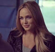 ofherdarkenwayz's tweet photo. A literate portrayal of Nora Darhk 
Crossover &amp; oc friendly
Ship, reserved @CaptainCanary44
Face Claim: Courtney Ford https://t.co/OkZ3kUhoYN