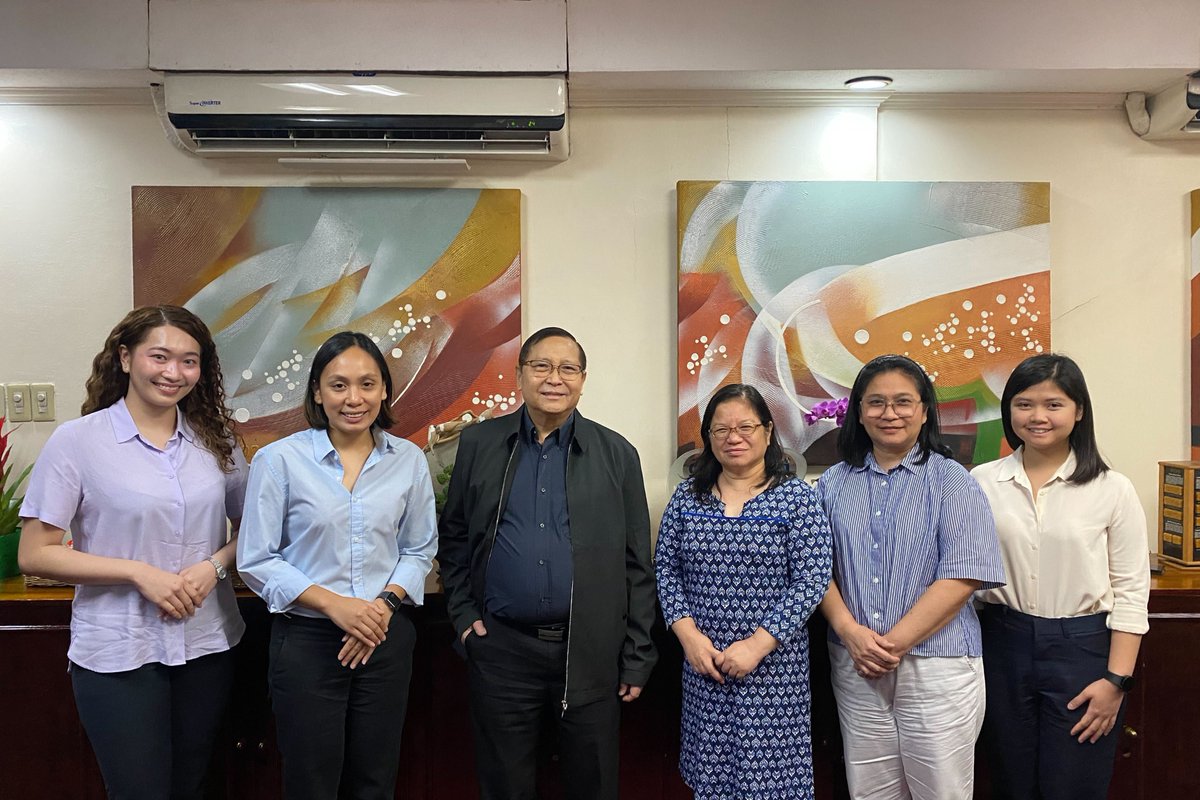 Today, the ECCP visited Gardenia Philippines to discuss upcoming Chamber events and efforts. 🍞

Gardenia also shared new milestones, such as the expansion of its product portfolio to include milk, coffee, and noodles! 

#ChamberOfChoice 
#BrighterPossibilities