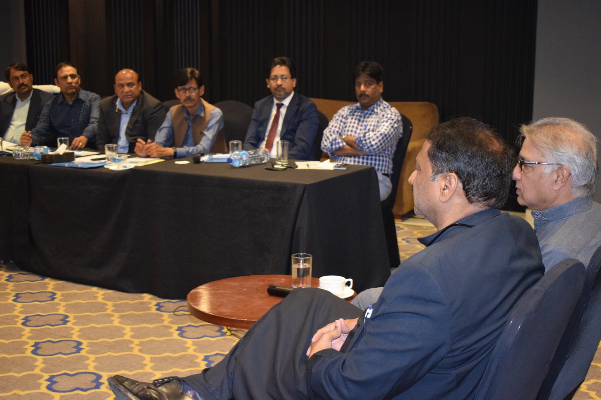 @csjpak organized a training on 'Leadership & Advocacy' in Lahore. 33 political workers, lawyers & human rights activists from 11 districts participated in this training. @PeterJacobCSJ @Salmanabidpk @maliksuneel @TayyabaRafiq2 @yasartalib @NasirWilliam8 were among trainers.