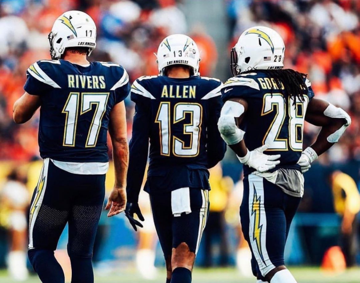 Chargers_Union tweet picture