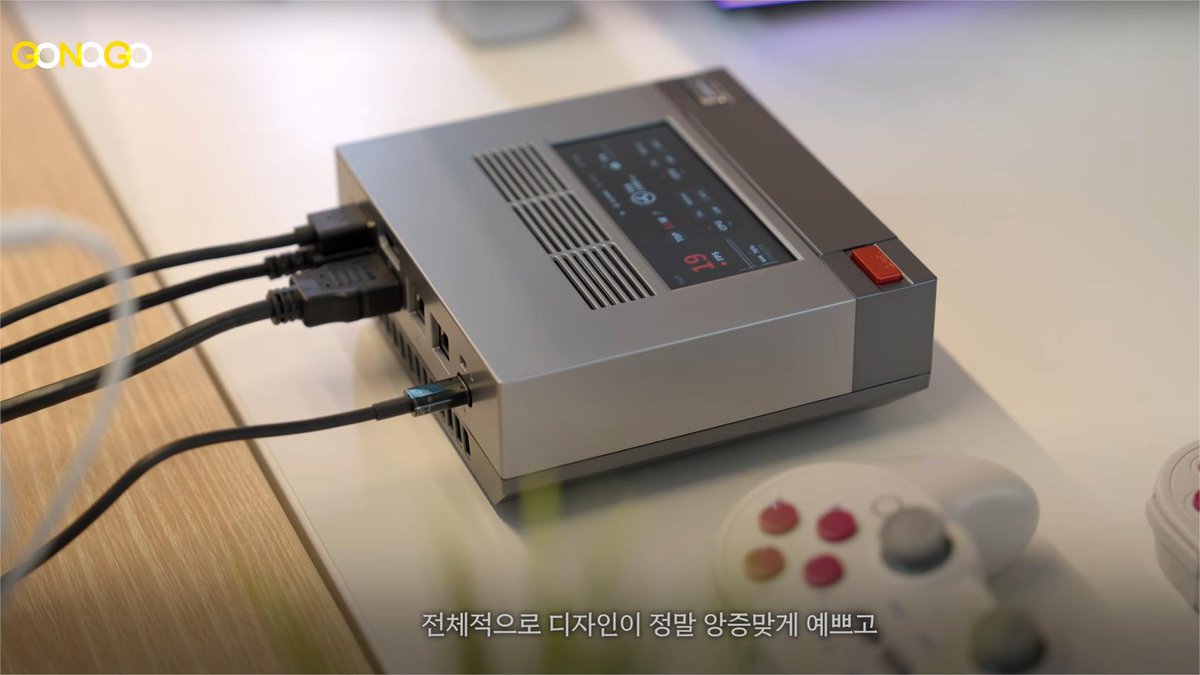 AYANEO__'s tweet photo. 🕹️🖥️ Do you like the unique design of #AYANEO Retro Mini PC #AM02? Check out the latest review to see what's in store! Let's dive into the details together. #minipc 🎞️https://t.co/xdu47lPW5l
🛒https://t.co/wIjppPKGwK https://t.co/eRyQZjlHKY