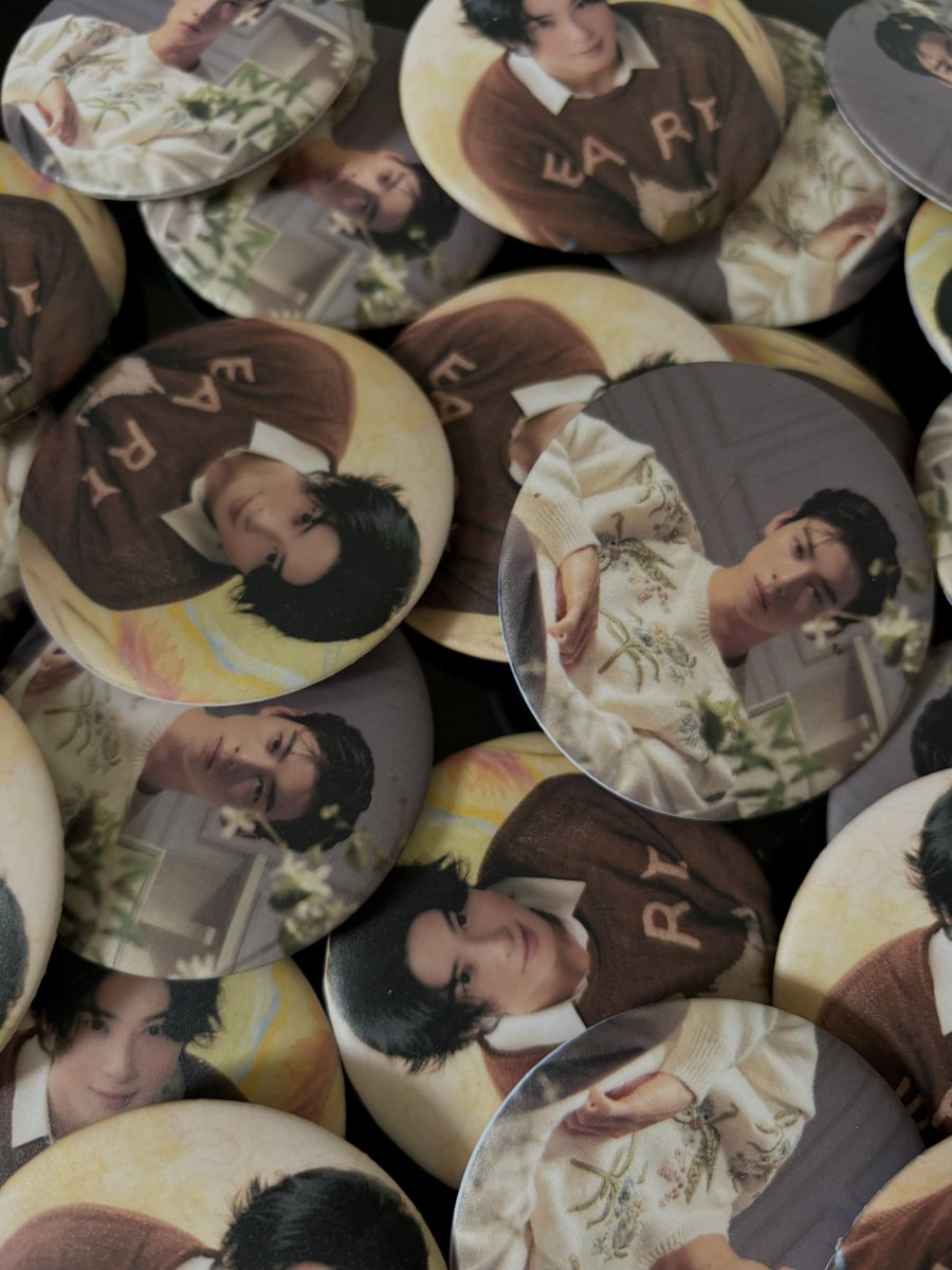 ˗ˏˋ JOTM: Mystery Elevator (Manila) Freebies ˎˊ˗

.* lmtd qty: 60 pcs
.* 1:1 
.* time &amp; location: TBA
.* rt + like 
.* present screenshot and say hi!
.* open to trades! 

see you, rohas! 💜

#JUSTONE10MINUTE #MysteryElevator 
#CHAEUNWOOinManila #ASTRO #AROHA #CHAEUNWOO