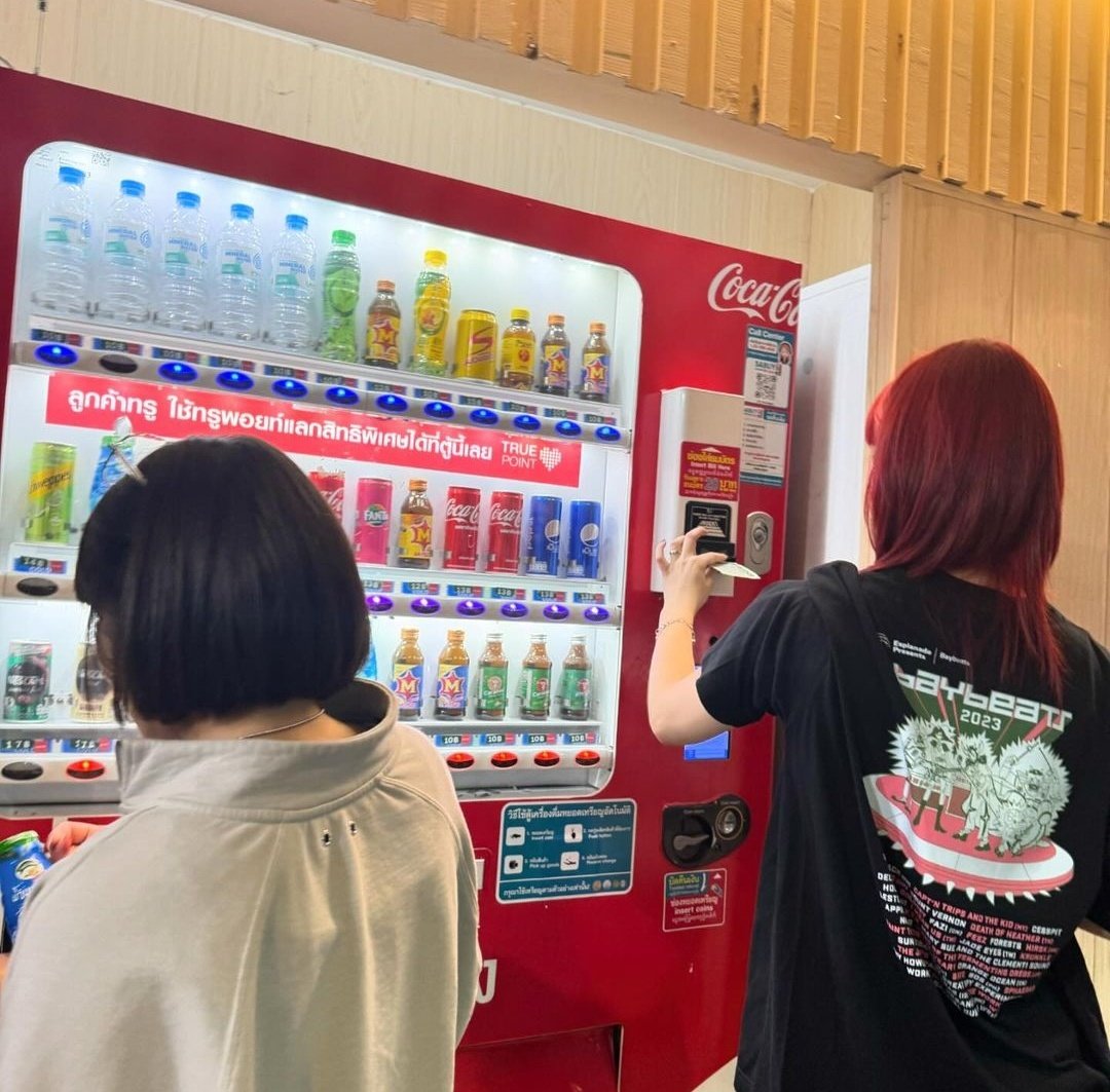 akina_updates's tweet photo. AKINA via Kaylen Instagram Post
🔗https://t.co/kiRsXHnYJH
#ChuangAsia2024 #ChuangAsia #akina #avex #faky #ca_kickback #kaylen #shye #lilianali https://t.co/qgDwuu7kbd