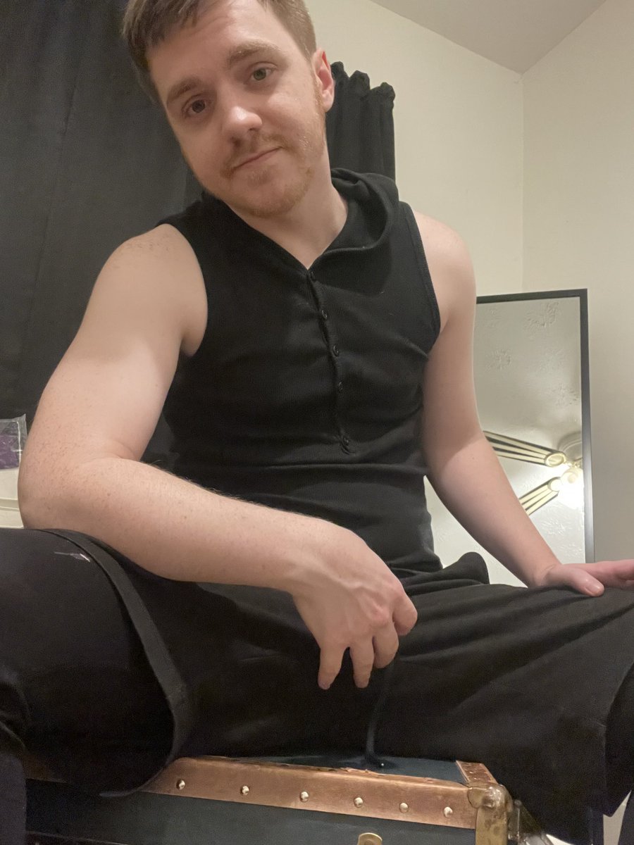 Mistman14's tweet photo. Been in ultra horny mode for a week now 😜 #gayginger #gayporn #cock https://t.co/ZOxcZCbZxd