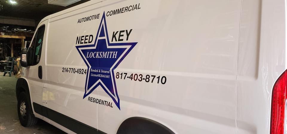 LeeGabor's tweet photo. If you need an automotive, residential, or commercial locksmith in Dallas Tx,call Nathan Baldree or Nick Ortiz at Need A Key. https://t.co/aVlrlglNbI