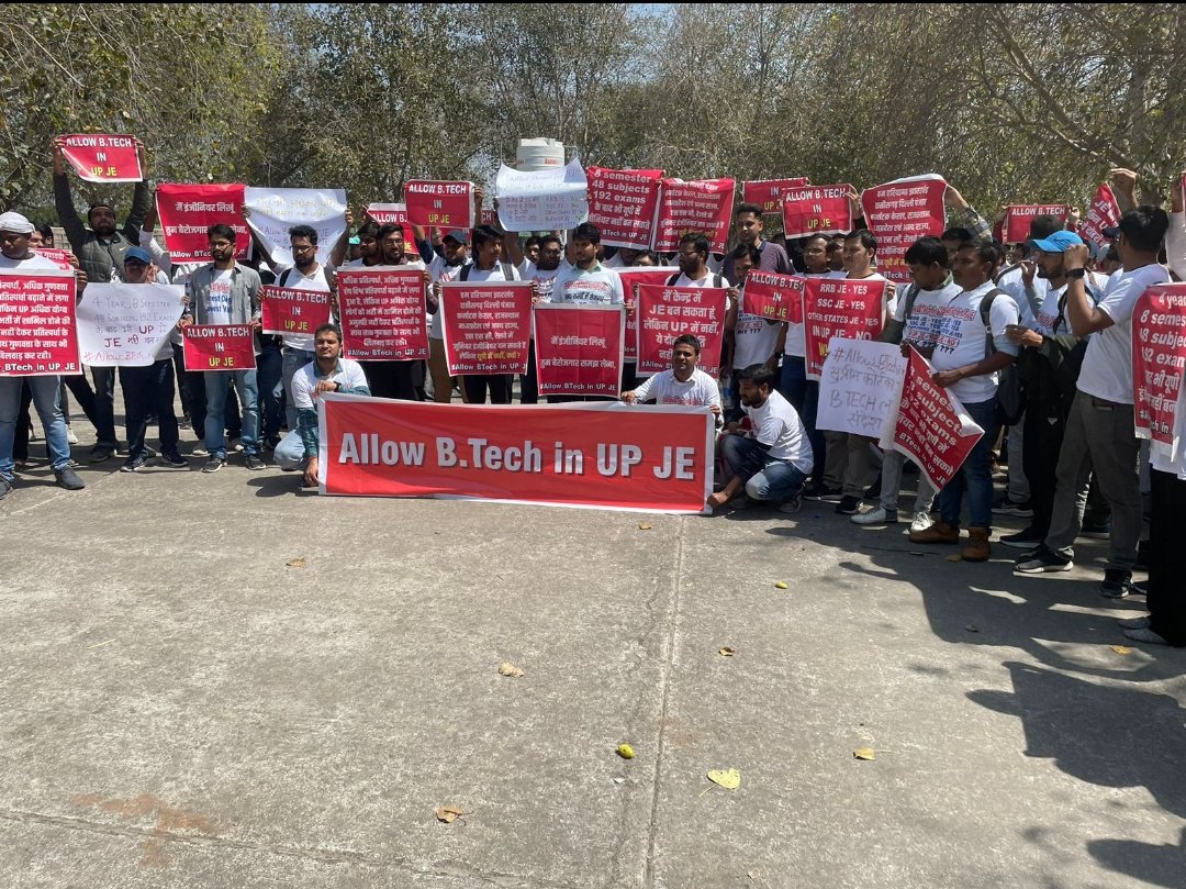 Vyas000002's tweet photo. #Allow_BTech_in_UP_JE 
@GESWA_UP @ANINewsUP @UPGovt @sanjaychapps1 @ChiefSecyUP @DEEPAKdasak21 @suryapsingh_IAS @Saurabh_Unmute @TheRedMike @InfoDeptUP @ManojSinghKAKA @swatantrabjp @JitinPrasada @uppwdofficial  @Cmd_Madeeasy @aajtak @HansrajMeena @ISAY_0RG  @yadavakhilesh https://t.co/OWIvq5un3P