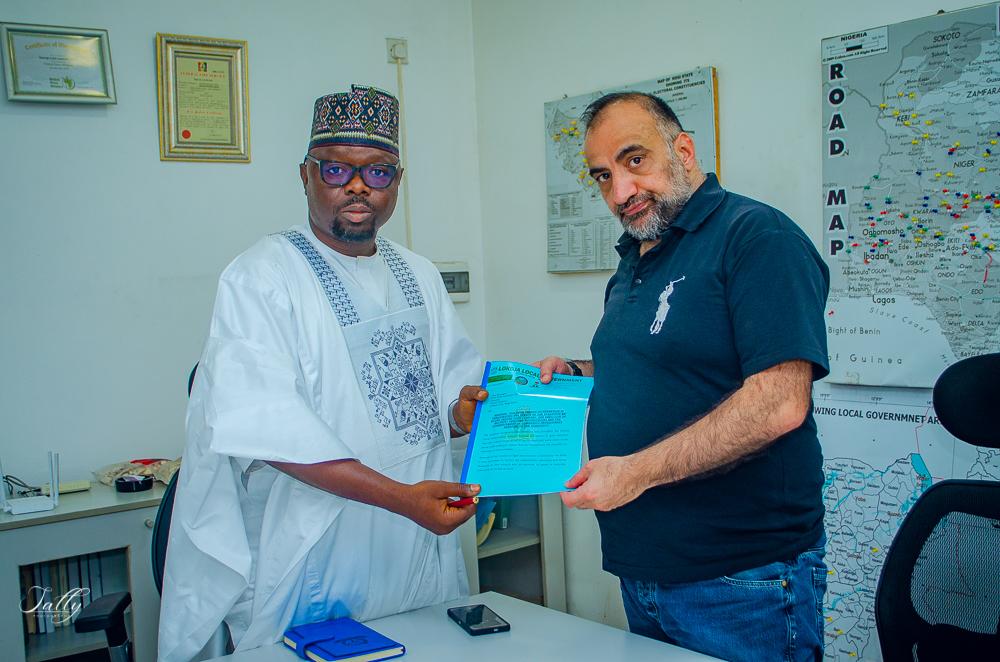 Ziliyaxx's tweet photo. Lokoja LGA Chair, Management Visit Unicane Industries Limited, Charges Company on CSR, Security

https://t.co/atMBLovjcE https://t.co/BG4ZraVl6n