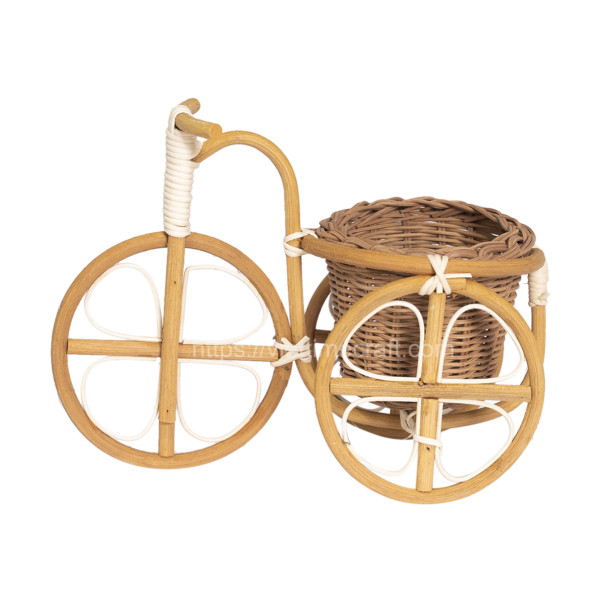 viettimecraft's tweet photo. Let's decorate your room with Vintage Rattan Tricycle Bike Shaped Planter Flowerpot.  #style #homedecor #diy #handicraft #wholesale #socialselling https://t.co/4SiUmxXUBo