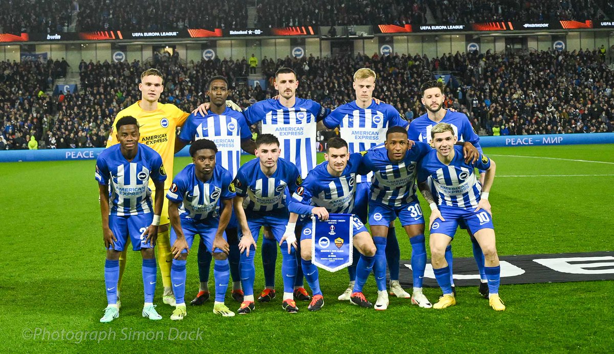 Cracking goal from Danny Welbeck as Albion say goodbye to the the Europa League last night at The Amex @Brian__Owen @AndyNaylorBHAFC @NorthStandChat #Brighton #EuropaLeague #BHA #football