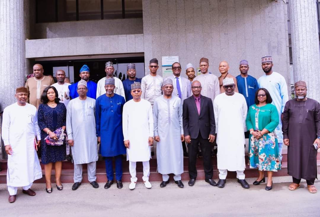 CMT_Kogi's tweet photo. Governor Ododo Visits TETFund Executive Secretary, Seeks Increase Intervention For Tertiary Institutions in Kogi 

The Executive Governor of Kogi State, His Excellency, Alhaji Ahmed Usman Ododo paid a courtesy visit on the Executive Secretary of Tertiary Education Trust Fund https://t.co/wf7X86uIlz