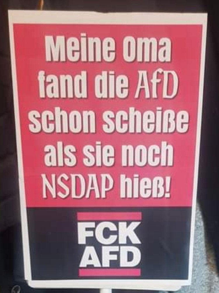 JrgBehlen's tweet image. Moin zusammen.☕️☝️
#AfDgehoertnichtzuDeutschland
#AfDVerbotjetzt
#AfDmachtDumm
