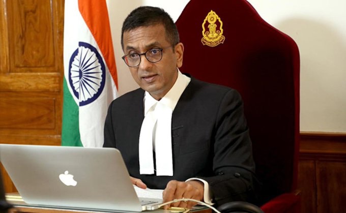 ‼️Retweet for his Courage ‼️

👉We should must thank CJI DY Chandrachud for his courage to expose government singlehandly

#ElectoralBondScam