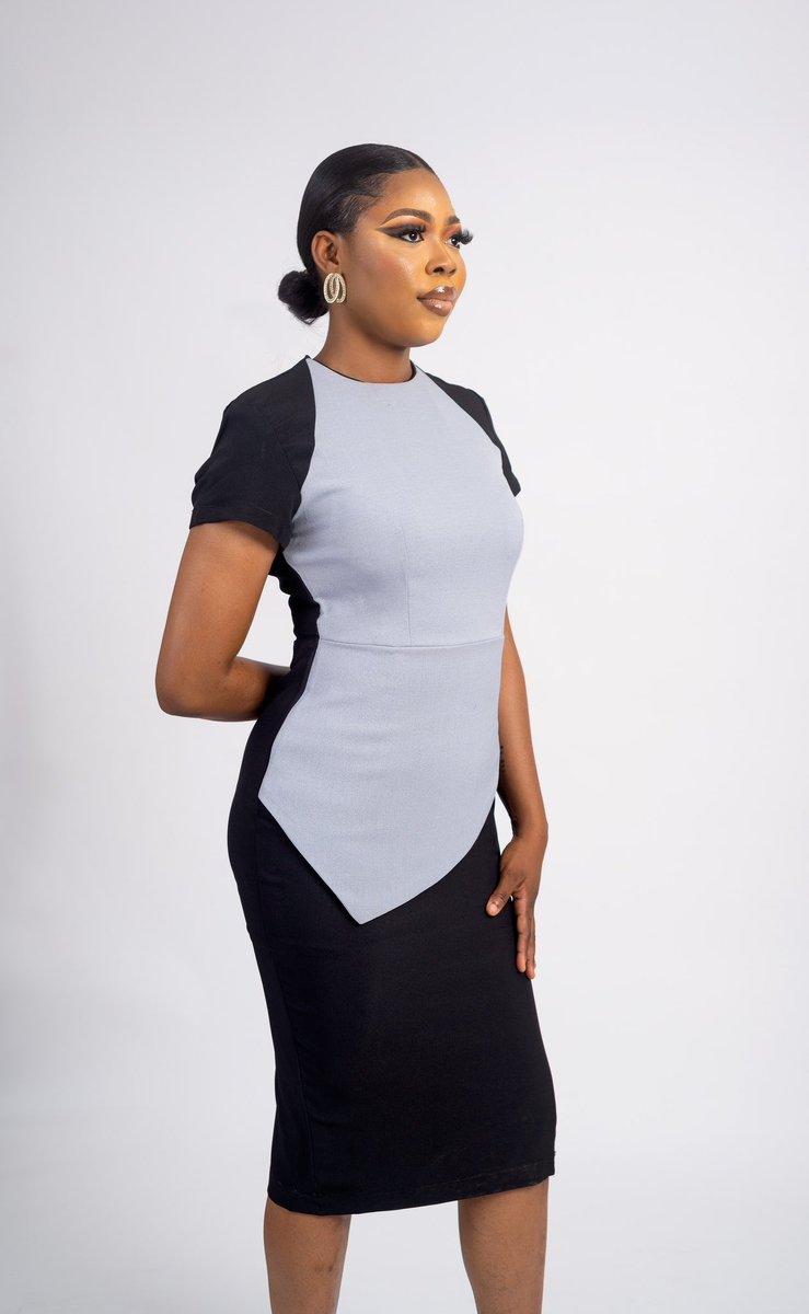 StyledByVee's tweet photo. CELINE DRESS 

Price: 19,000 naira https://t.co/b0LInvdFsn