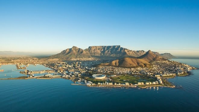 BusinessNewsCT's tweet photo. There is a major surge in investment in buy-to-let properties across South Africa, with the Western Cape leading the pack. - https://t.co/ZPEIcDDiEE #buytolet #highinterestrates #inflation #investors #renttorent #semigration #sentinelhomes https://t.co/sOFHSBE4Aj