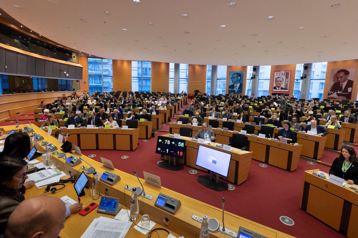 Next @EP_Transport meeting on 19-20 March. Vote: ✔️ Maritime safety: flag state requirements and port state control Debate: ✔️ Protection of animals during transport ✔️ Intermodal transport of goods ✔️ Ukraine Agenda europa.eu/!4FDhMV Highlights europa.eu/!6vKYQX
