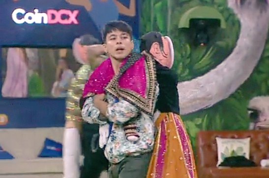 Prats you're looking absolutely stunning🫠🤌! Keep shining and spreading joy wherever you go😊
@praticksejpal 🌟🫶❤️‍🔥💫🧿

#PratickSejpal #PratikSehajpal #PratickFam #PratikFam #throwback #BiggBossOTT