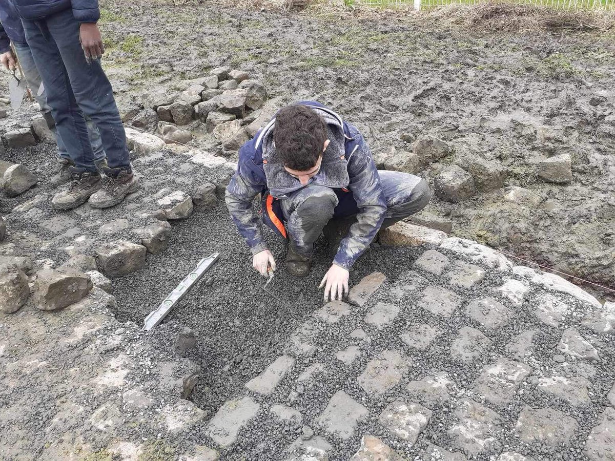A_ParisRoubaix's tweet photo. 👀 https://t.co/O9oI4Sp6Nr