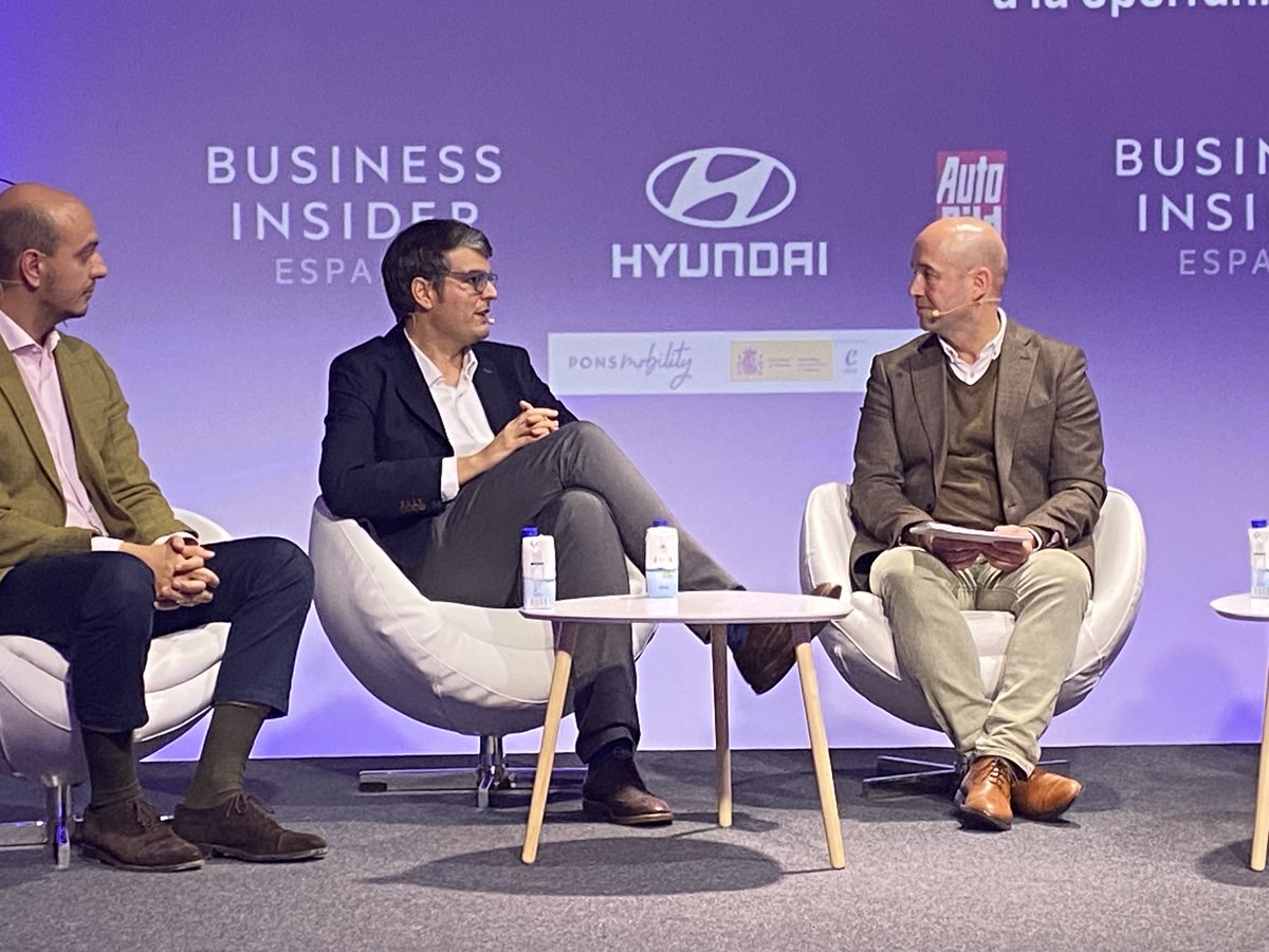 gestamp_es's tweet image. #MobilityTalks | 🗣️Diego Mallada: "La tecnología nos permite transformar los procesos de producción como, por ejemplo, la fabricación flexible, que nos ayuda a adaptarnos a las necesidades de producción"

#Industria #Tecnología