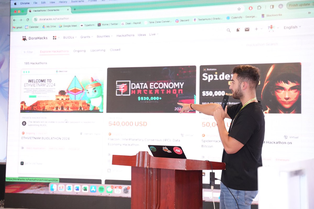 eth_vietnam's tweet photo. Let's buidl 🔥

#Buidlathon #ETHVN24 https://t.co/kSAYzTNI7a