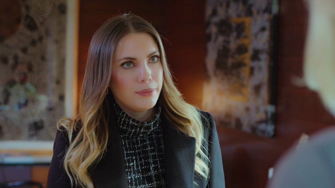 #Audiencias I

👏 <a href="/antena3com/">Antena 3</a> logra el top 3 de las series MÁS VISTAS

<a href="/SuenosLibertad_/">Sueños De Libertad</a>, LÍDER con un 13,5%, cerca de 1,3 M y 2 M de espectadores únicos

#EntreTierrasFinal SUBE y conquista a 1,2 M, con el 12,1% y +2 M de espectadores únicos

<a href="/PecadoriginalA3/">Pecado Original</a>, LÍDER con +1 M,