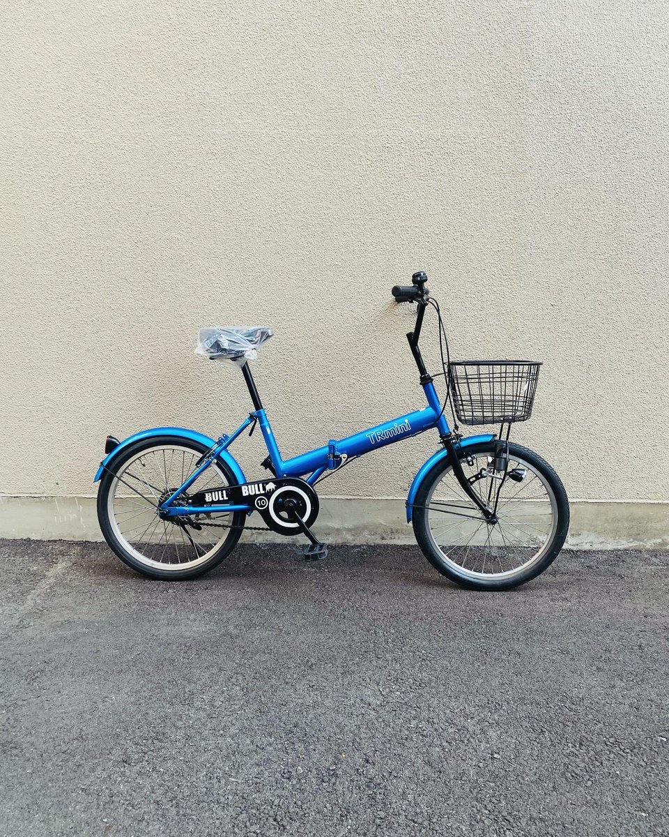 amigosbikes's tweet photo. 予約の中古自転車完成！

変速なしの折りたたみ自転車

前カゴ
ライト
前ブレーキゴム
前ブレーキワイヤー
後ろカギ
以上、新品に交換済み

9800円＋消費税5%
半年間の修理半額サービス付き

ありがとうございました！

#アミーゴスバイクス
#桜川 
#大阪
#中古自転車
#長持ち重視の中古自転車
#大阪 https://t.co/b0KwQAIj2z