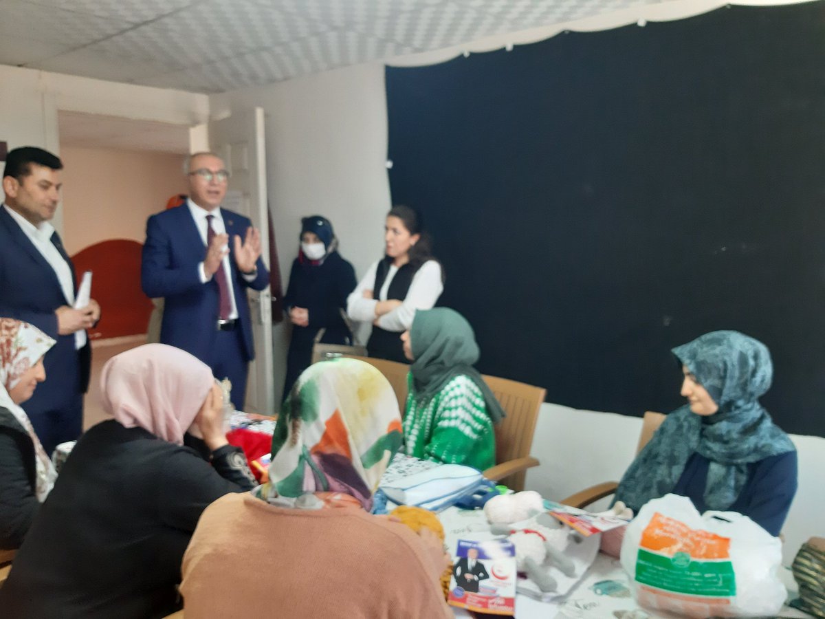 AliTutluoglu's tweet photo. Mubarek Cumanın hayrı, bereketi ve selameti hepimizin üzerine olsun...
Hayırlı iftarlar,
Hayırlı ramazanlar olsun inşaallah...
Hep Birlikte Başaracağız "Karaköprü'yü Şiir Gibi Yöneteceğiz." Hep beraber kazanacağız...
#MuhsinYazıcıoğlu 
#Karaköprü 
#Şanlıurfa https://t.co/n0sAh92ECu