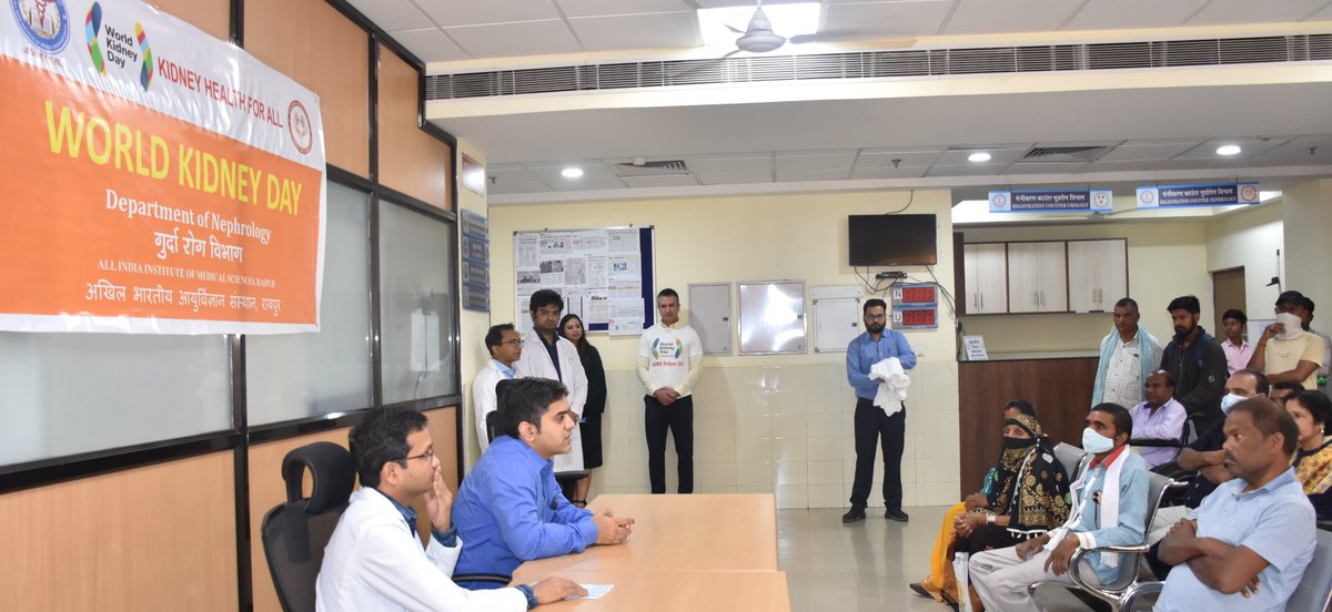 aiims_rpr's tweet image. #aiims_rpr has successfully transplanted 21 kidneys in the last year, and more than 50 patients are in waiting list. Experts in AIIMS say that some districts in CG and nearby areas in Odisha are posing a challenge for kidney patients. 
#Chhattisgarh 
#MoHFW_INDIA
