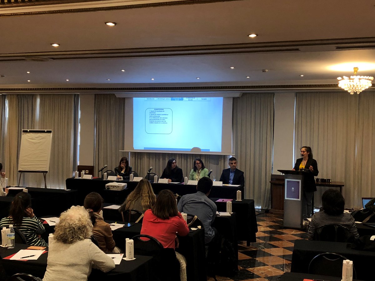 📸 Algunas imágenes de la primera jornada del curso «El modelo de toma de decisiones compartida y su implementación en la práctica clínica en España» organizado por nuestra Área de Evaluación de Tecnologías Sanitarias <a href="/AETSA_/">AETSA</a> y <a href="/_SESCS_/">SESCS</a>