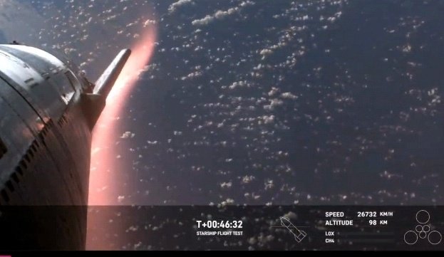 Explorerspace2's tweet image. My reaction before seeing the brun and after
Congras to @SpaceX 😍