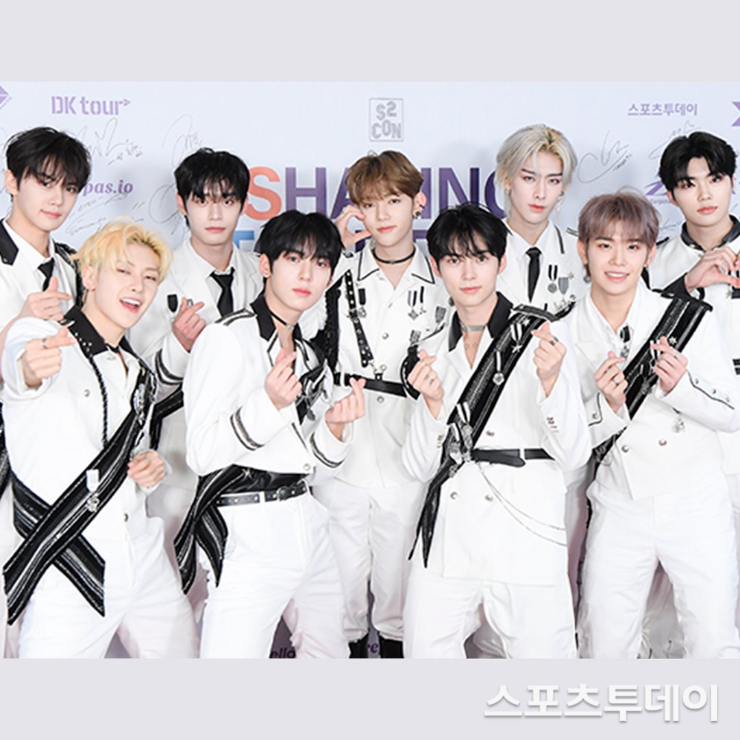 Crepas_io's tweet photo. 2024 셰어링앤투게더콘서트
스타 사인물품 자선경매 이벤트🩵💜🩷

🎀경매품: 제로베이스원(ZB1) 리키-친필사인 티셔츠

COLOR: WHITE
SIZE: M
재질: 면 100%

https://t.co/9u87Ak1iH5

#ZB1  #제로베이스원  #리키  #RICKY #셰어링앤투게더콘서트 #크레파스 #자선경매 https://t.co/U0wLuWCOVQ
